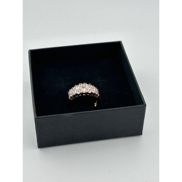 Beautiful 1.7ct White Topaz Baguette Ring - Sz 7 - 14kt Rose Gold Over Sterling - Picture 11 of 12